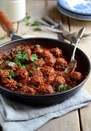 Spanish Meatballs Dianne Bibby Is A Johannesburg Food Stylist Recipe Developer And Food Blogger Spanish Meatballs Favorite Recipes Dinner Tapas Recipes