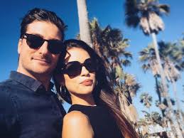 Find Me Under The Palm Trees Blisswithliss Daniel Lissing Jack And Elizabeth Actors By necessity, this ceremony was intimate and just for the two of them, but they are counting on going ahead with their previous plans once the current environment changes. www pinterest ph