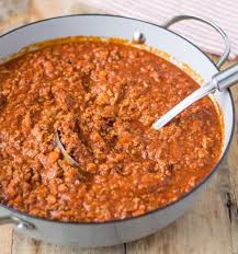 Once you've whisked the flour and water into a smooth slurry, stir the slurry into the cream sauce 1 teaspoon at a time. Does Sauce Thicken With The Lid On Or Off 5 Tips The Whole Portion