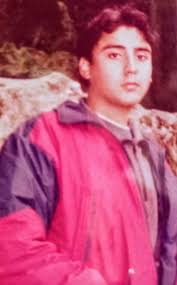 Buenos dias,mi nombre es Hugo Daniel Lambruschini,nací supuestamente el  21/2/80 en Carlos Spegazzini,anotado en Monte Grande,mi certificado de  parto esta firmado por el dr Lagomarsino,pero no indica lugar exacto de  nacimiento. Mi