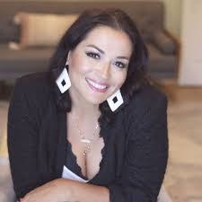 Ann Etheridge's Instagram, Twitter & Facebook