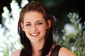 She is also known to have a smile that can melt your heart. 30 Fascinating Kristen Stewart Pictures Slodive
