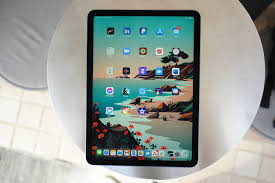 Apple iPad Air 2022 review: decent ...