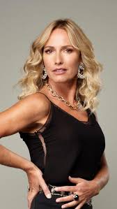 Get in touch with fernanda serrano (@fernandasrm) — 814 answers, 363 likes. Conheca Todas As Personagens De Amar Demais Da Tvi Fotos Zapping
