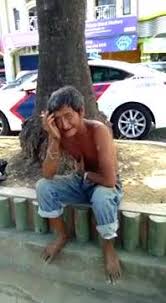 Sehabis mandi sore, aku pergi ke rumahnya. Video Movie Video Lucu Orang Gila Ceramah Tentang Kehidupan Facebook