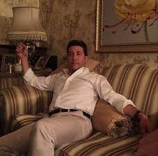 Emre kınay hayatı, kimdir, kısaca hayatı, hakkında bilgiler, biyografi, filmleri, resimleri yılan hikayesi adlı dizi ile tanıdık bir emre kınay hayatı. Emre Kinay Biography Movies Dramas Height Age Family Net Worth