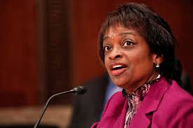 FCC Commissioner Mignon Clyburn is stepping down