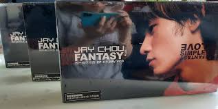 周杰倫范特西Jay Chou Fantasy Plus EP + 13MV VCD 內附Jay頸巾紫色, 興趣及遊戲, 音樂、樂器& 配件,  音樂與媒體- CD 及DVD