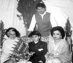 Soulsteer Gwalior - Maharaja Madhavrao #Scindia with former PM of India, #IndiraGandhi along with his wife #Madhavi Raje and son #Jyotiraditya Scindia. #ScindiaDynasty | Facebook