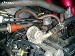 Most car models have a test port on the fuel injector rail for the testing of the pressure. Check The Car Fuel Pressure Regulator Immediately If You See These Signs Electrodealpro