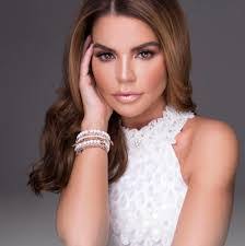 Jayne Heaton's Instagram, Twitter & Facebook