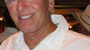 Hooters pioneer leaves fortune to friends, family