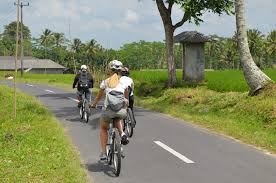 Asiaone reports that the incident occurred in surabaya, indonesia last week. The Most Spectacular Places To Cycle In Indonesia