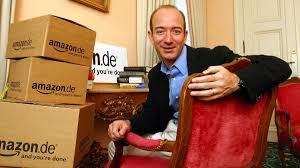 Much of jeff bezos's relentless drive and ambition likely came from his new father, who was raised in a catholic mission. Jeff Bezos Auf Expansionskurs Amazon Die Ganze Welt Im Pappkarton Zdfheute