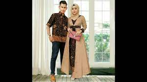Terlebih bahwa batik merupakan kebudayaan khas indonesia yang wajib kami jaga. Model Gamis Batik Modern Desain Terbaru 2019 Youtube