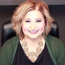 Jill Dickey's Instagram, Twitter & Facebook