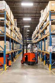 Linde E18S-E20S Stand-Up Electric Counterbalance Truck