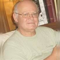 Albert Linn's Instagram, Twitter & Facebook