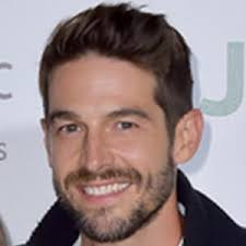 Abrams Dave's Instagram, Twitter & Facebook