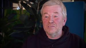 Karsten Nielsen har smidt murerskeen og vil nu være SOSU