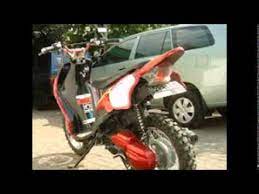 Dengan dana segitu pemilik sudah terima beres, tinggal bawa motor ke arena adventure aja deh! Video Modifikasi Motor Skutik Yamaha Mio Soul Gt 125 Modif Trial Youtube