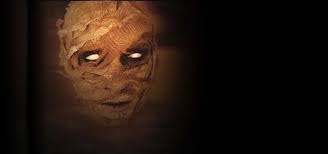 terrifying realistic mummy makeup look