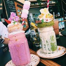 The Shake Down On Instagram Marshmallow And Macaron All Day Long Shake It Till You Make It Amazing Vibrant Colours In Yummy Drinks Sweet Drinks Delicious