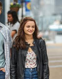 Joey king, joel courtney, jacob elordi. The Kissing Booth A Comparison Of The Characters Young Entertainment