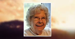 Evelyn Mae Lamm Obituary December 30, 2022