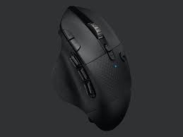 The logitech g604 lightspeed is an interesting successor to the g602, following up on the design and performance of that wireless gaming mouse while incorporating some of the design and features. Logitech G604 Lightspeed Wireless Gaming Mouse Gaming Mouse Logitech Mouse