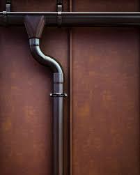 Dachdirekt On Instagram So Schick Kann Dachentwasserung Sein Bei Uns Erfahrst Du Welche Materialien Und Konstruktionsweisen Es Fur Dachrinne Fallrohr Und C