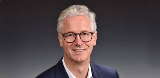 Personalien Archives