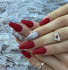 See more ideas about christmas nails, xmas nails, holiday nails. Getting The Best Simple Christmas Nails Acrylic Coffin 92 Akkrab Com