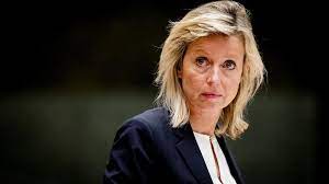 In gesprek met kajsa ollongren. Oud Informateur Over Uitgelekte Notitie Ollongren Bizar Zo Informeel Als Het Gaat Rtl Nieuws