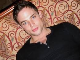 Who is Ben Easter dating? Ben Easter girlfriend, wife