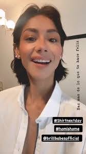 Veronica Mills's Instagram, Twitter & Facebook