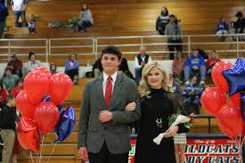 Hallie Cassady Named 2022 ECHS Basketball Homecoming Queen