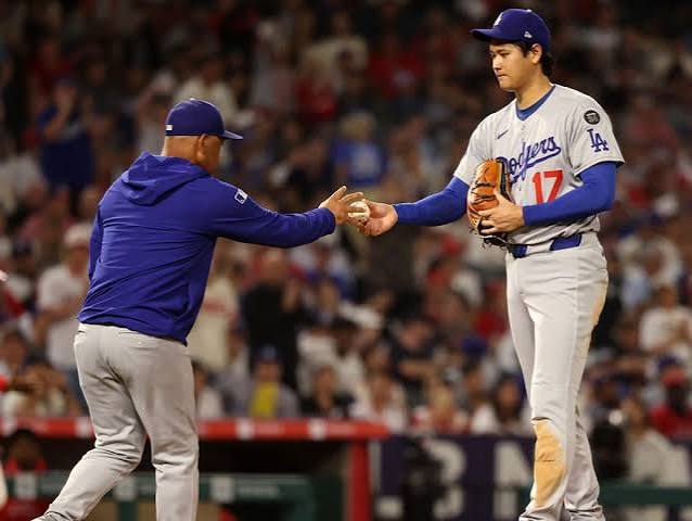 Dodgers news: Dave Roberts explains Shohei Ohtani decision in stunning loss to Phillies