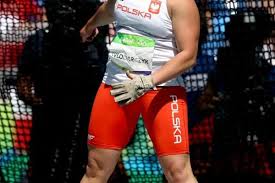 This will be wlodarczyk's first competition since june 2019 and it seems an appropriate competition and venue for the greatest female hammer thrower in history to launch her comeback on the road to. Tears Flow For Wlodarczyk After Emulating Late Friend In Rio Feature World Athletics