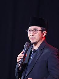 Jika engkau ingin melihat dunia setelah kematianmu maka lihatlah dunia itu setelah kematian orang lain. Ayah Ustaz Yusuf Mansur Meninggal Dunia Showbiz Liputan6 Com