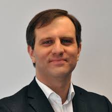 Benjamin Frisch's Instagram, Twitter & Facebook