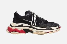 Balenciaga S Triple S Sneaker Surfaces In New Colorway Balenciaga Shoes Trendy Sneakers Vintage Sneakers