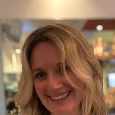 Debbie Dillon's Instagram, Twitter & Facebook