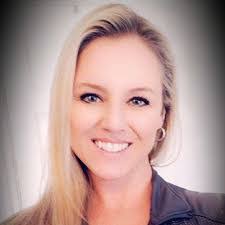 Amy Patty's Instagram, Twitter & Facebook