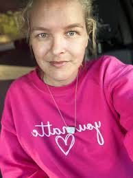 Donna Archuleta's Instagram, Twitter & Facebook