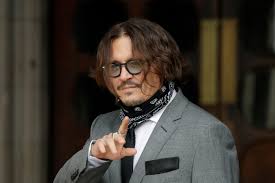 He was born john christopher depp ii in owensboro, kentucky, on june 9, 1963, to betty sue (wells), who worked as a waitress, and john christopher depp, a civil engineer. Johnny Depp On Hollywood S Boycott First Interview After Legal Loss