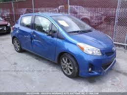 This small hybrid hatchback isn't afraid to make a bold statement. Toyota Yaris 2012 Blue 1 5l Vin Jtdktud30cd531675 Free Car History