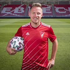 Dezember 1986 in nyírlugos, szabolcs szatmár bereg) ist ein ungarischer fußballspieler. Dzsudzsak Balazs Vagyona Superfitt