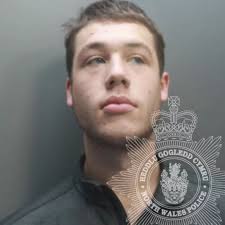 Fugitive teenager jailed after being found with heroin haul