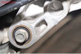 Bersama saudara sendiri selalu saja menarik untuk diulas. Awas Kebiasaan Ini Bikin Karet Engine Mounting Motor Matic Rusak Gridoto Com